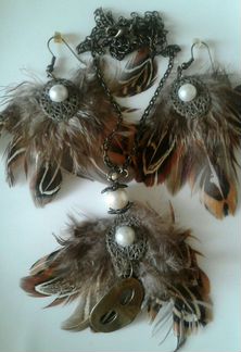 Украшения с перышками новые