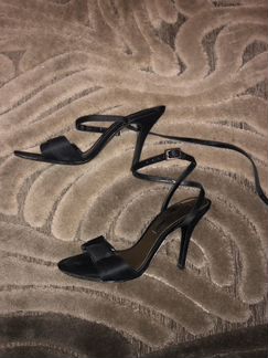 Босоножки Zara