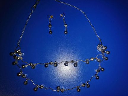 Ожерелье и серёжки, комплект