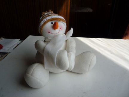 Декоративная игрушка - Снеговик