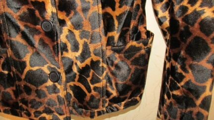 Замечательный необычный пиджак