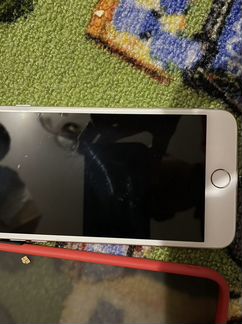 Телефон iPhone 8 бу