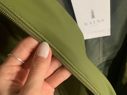 Дождевик Rains