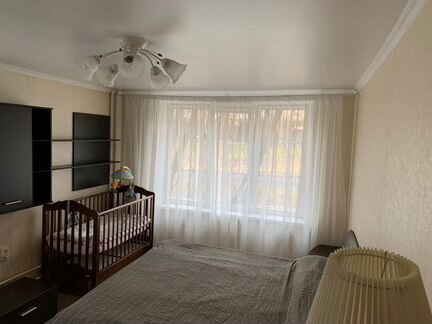 2-к квартира, 42 м², 1/5 эт.