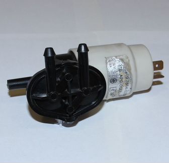 Насос стеклоомывателя Шкода Фелиция