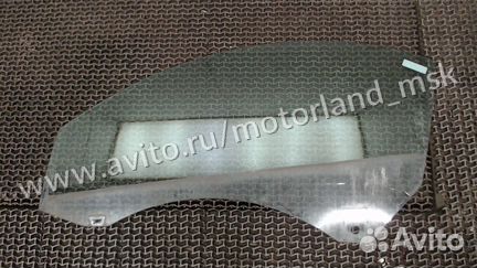 Стекло боковой двери левое переднее Mercedes SLK R