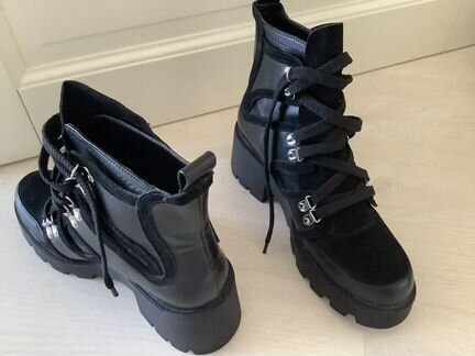 Ботинки женские