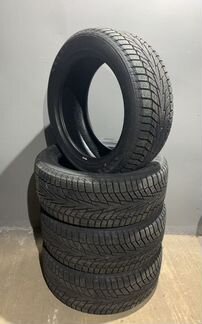 225 50 17 Hankook Winter i