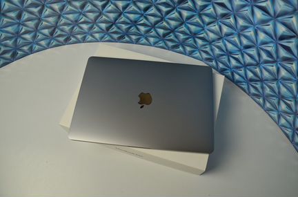 MacBook Pro 13 2019 256Gb Custom (16Gb lpddr3)