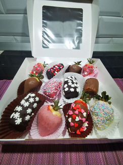 Клубника/бананы в шоколаде
