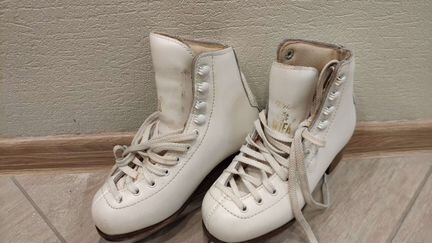 Коньки фигурные wifa prima 30LL