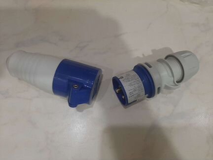 Вилка переносная 023, 2р+ре, 32а, 230в, ip44