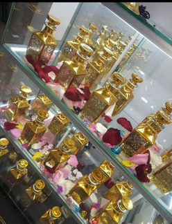 Помощь в подборе парфюма, дегустация