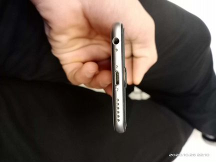 Телефон iPhone 6s 128gb