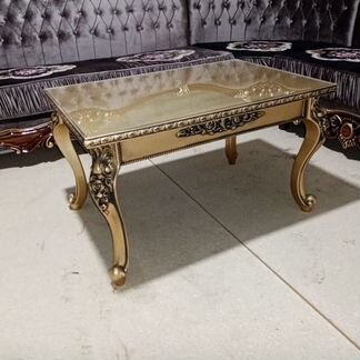 Журнальный столик резной в стиле Барокко