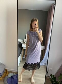 Платье с кружевом