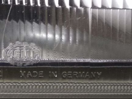 Фара правая hella VW vento (1H2) (11.91-09.98)