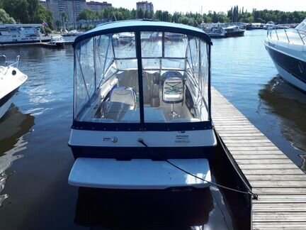 Моторный катер Bayliner 192