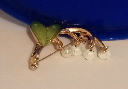 Брошь Ландыш