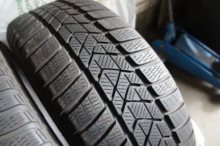 Зимние шины бу R17 225/55/17 Pirelli