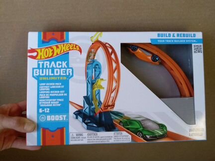 Hot wheels boost track builder