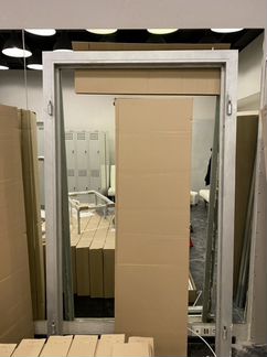 Дверь двухстворчатая металлическая