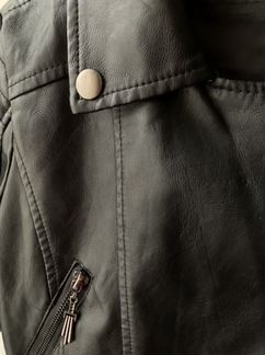 Кожаная куртка на 4-5 лет