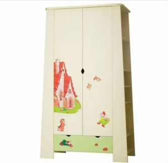 Мебель в детскую комнату