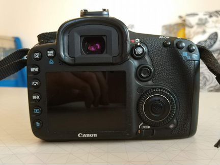 Canon EOS 7D