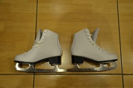Фигурные коньки