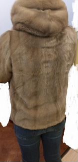 Норковая шуба, кремового цвета