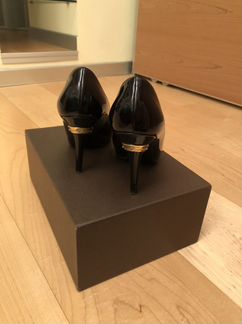 Туфли-лодочки Louis Vuitton, 37 р