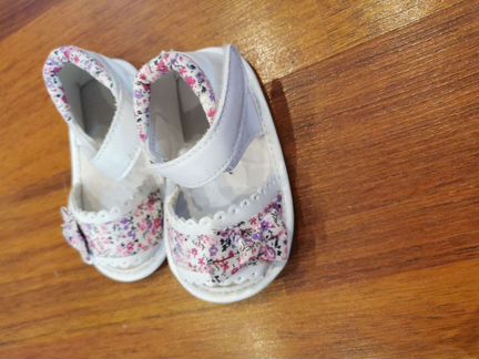 Пинетки на девочку