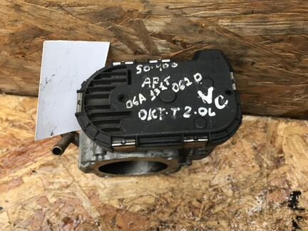 Дроссельная заслонка Skoda Octavia Tour 1U (1998