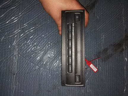 CD-чейнджер на Audi A6 4F/C6 2008г