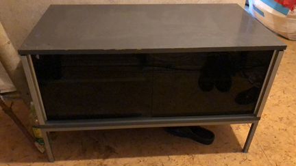 Тумба под телевизор