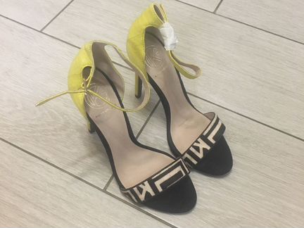 Босоножки Kurt Geiger
