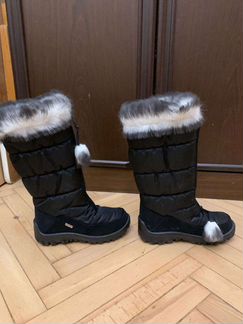 Сапоги зимние изводоотталкивающей ткани. Италия. Н