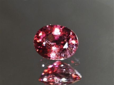 3.13 Ct. Циркон розовый природный (Танзания)