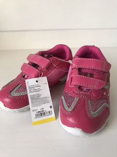 Кроссовки Bogi 23 размер с огоньками новые