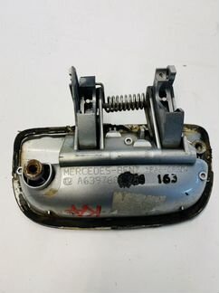 Ручка крышки багажника Мерседес W639; 6397600759