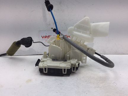 Замок двери передний правый Mercedes E350 W212 3.5