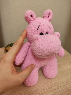 Вязанная игрушка бегемот, амигуруми