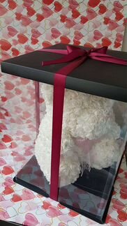 Мишка из белых роз с розовой короной новый 40см