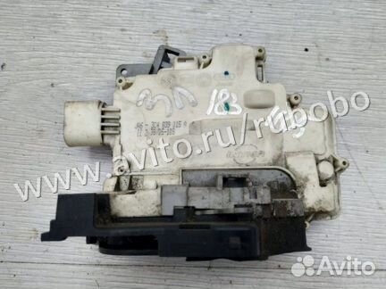 Замок двери задний левый Vw Passat B6 BSE 2005