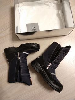 Новые сапоги размер 28 осень-весна