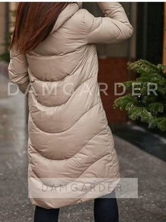 Бежевый женский пуховик