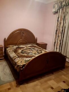 Спальный гарнитур из нат дерева
