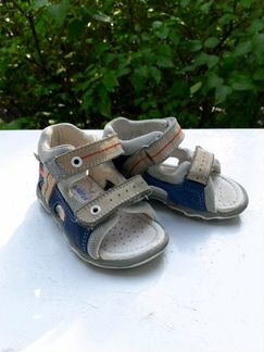 Сандалии Bartek размер 19