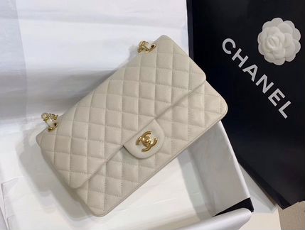 Сумка Chanel classic